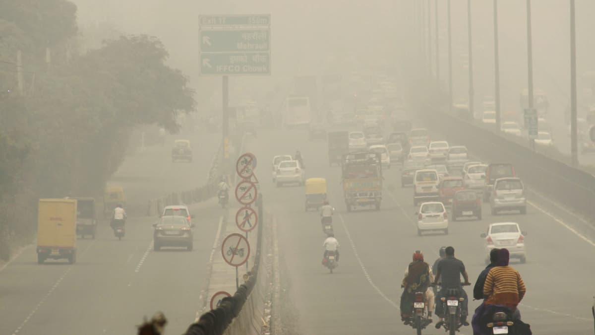 Air pollution kills over 200,000 people annually in Pakistan, conference told