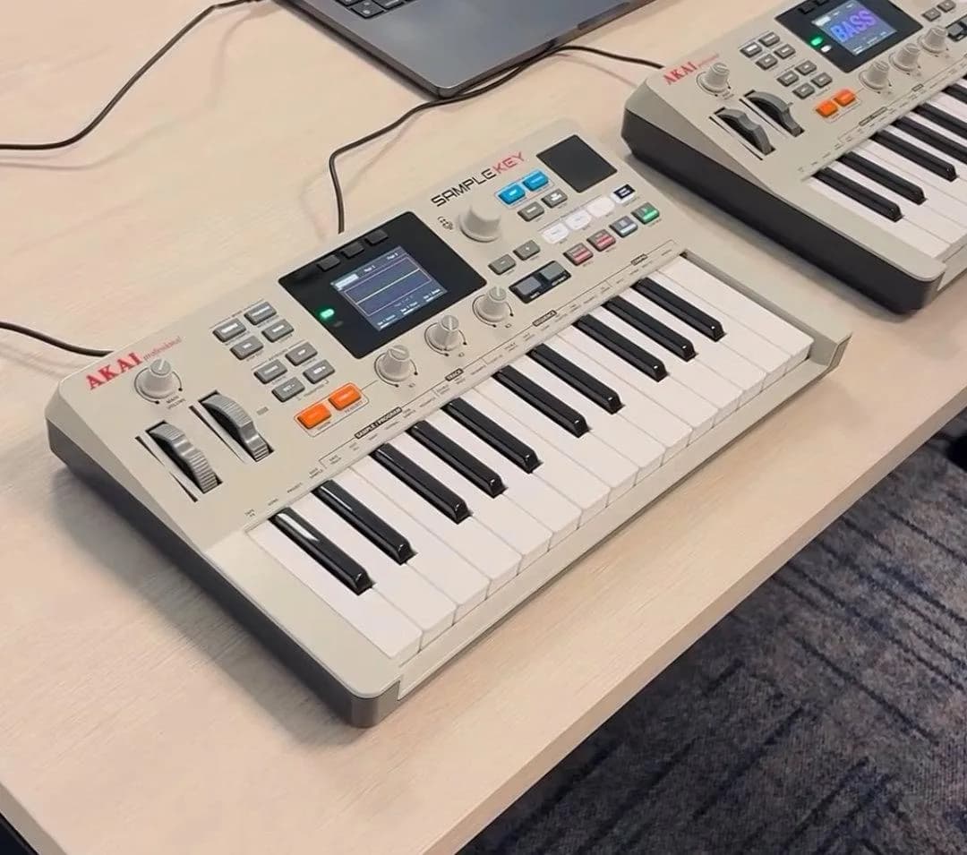 The MPC Sample Key looks like the MPC Sample just with keys instead of pads.
