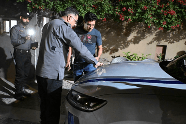 Director General inspects new vehicle for National Cyber Crime Investigation Agency