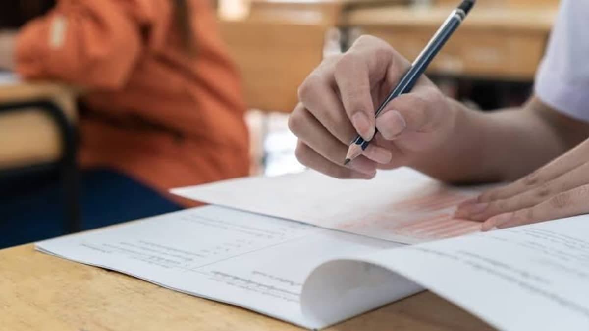 KPPSC moves Provincial Management Service Officer written exam to October 31
