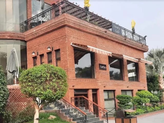 Punjab Assembly committee demands records on Lahore Gymkhana Club lease renewal