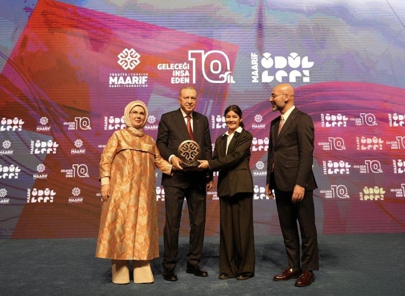 Pakistani Student honoured by Türkiye’s President Tayyip Erdogan