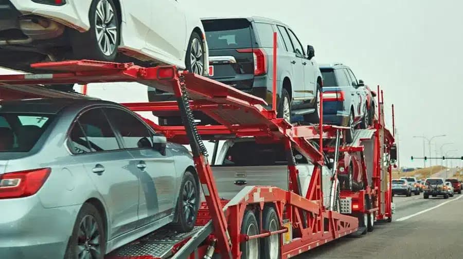 Federal government plans penalties for auto firms missing export targets