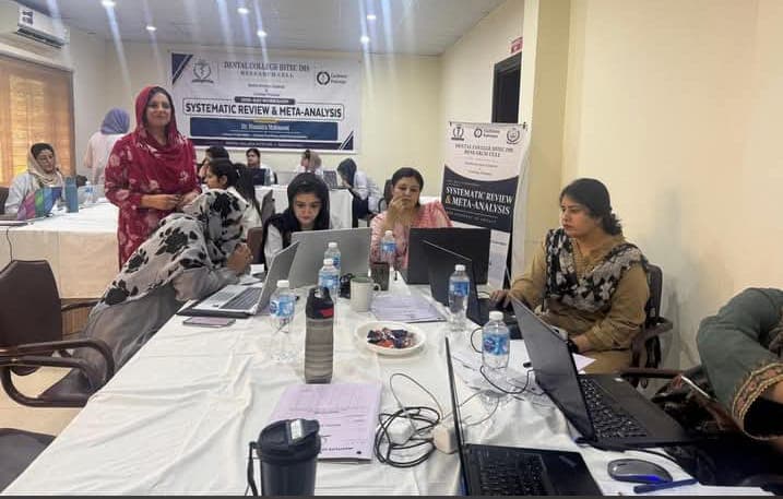 HSA, Cochrane Pakistan hold research workshop