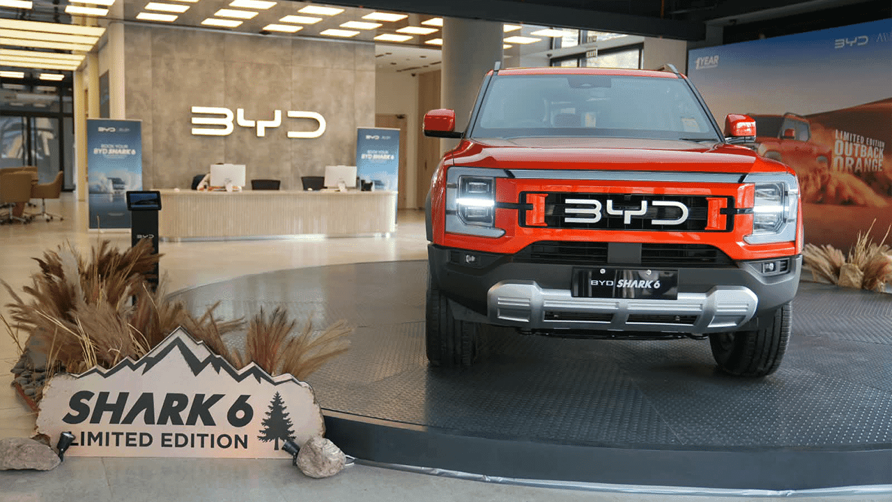 Mega Motor Company unveils BYD Shark 6 anniversary at Pakistan Auto Show