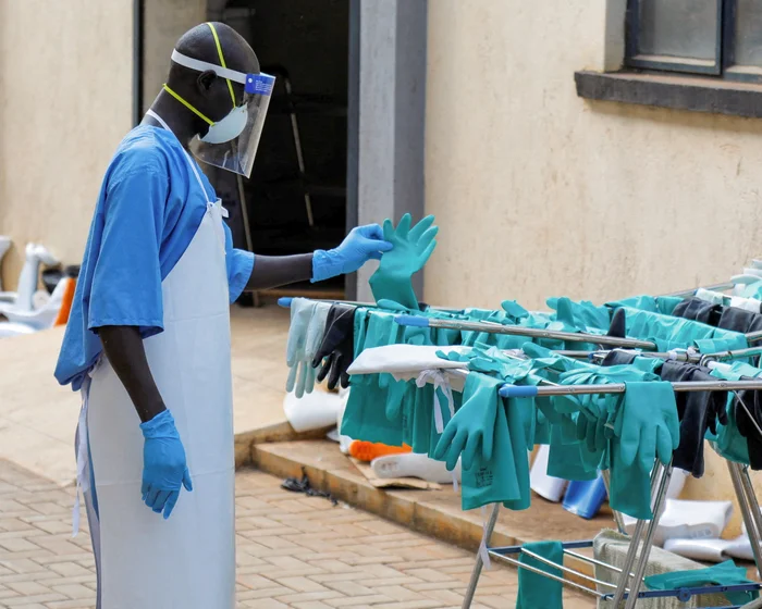 Uganda Discharges Last Ebola Patient, Calls for Travel Restrictions Lift Uganda Discharges Last Ebola Patient, Calls for Travel Restrictions Lift