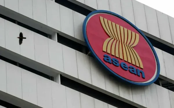 ASEAN Ministers Urge Restraint in Middle East Conflict ASEAN Ministers Urge Restraint in Middle East Conflict
