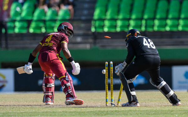 Lennox's Spin Masterclass Helps New Zealand Take Series Lead Lennox's Spin Masterclass Helps New Zealand Take Series Lead
