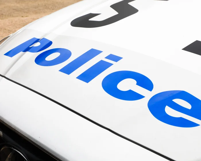 Man dies in cross-border police pursuit between Queensland and New South Wales Man dies in cross-border police pursuit between Queensland and New South Wales