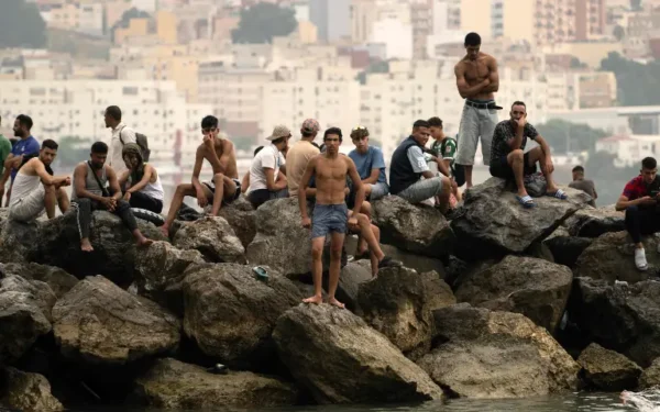Ceuta crisis: Spain faces unprecedented migrant influx Ceuta crisis: Spain faces unprecedented migrant influx