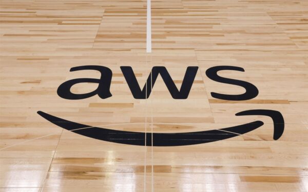 Amazon sees strong cloud growth despite higher spending
