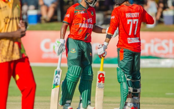 Bangladesh clinch T20I series against Zimbabwe with dramatic finish Bangladesh clinch T20I series against Zimbabwe with dramatic finish