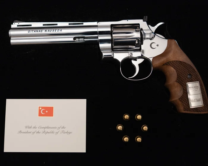 Nato leaders receive unexpected gifts of guns and bullets from Turkish president Nato leaders receive unexpected gifts of guns and bullets from Turkish president