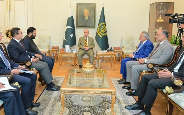 PM Shehbaz Meets CM Amjad to Boost GB Development PM Shehbaz Meets CM Amjad to Boost GB Development