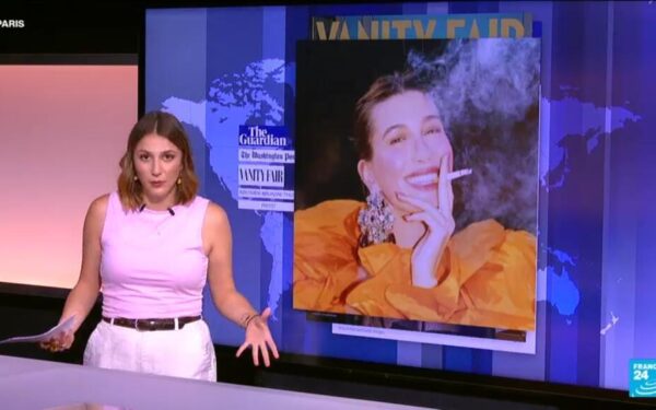 Cigarettes become fashionable again in France Cigarettes become fashionable again in France
