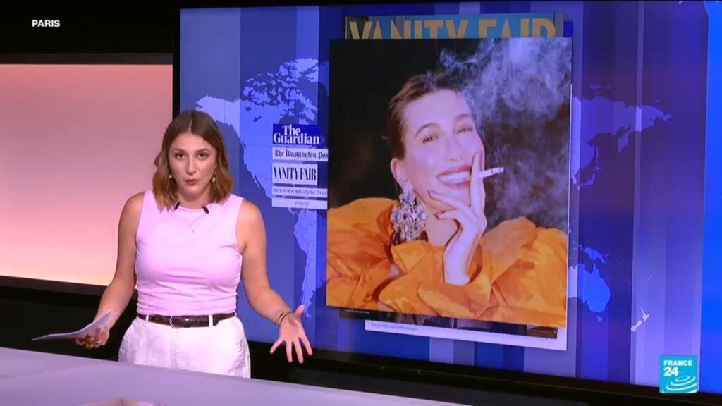 Cigarettes become fashionable again in France