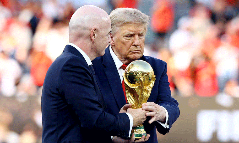 Boos Erupt as Trump and Infantino Enter Field for World Cup Trophy Ceremony Boos Erupt as Trump and Infantino Enter Field for World Cup Trophy Ceremony