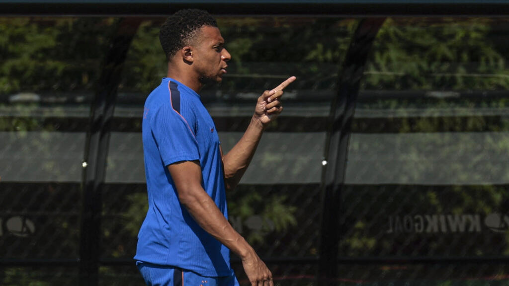 France and Morocco to Clash in World Cup Quarter-Finals France and Morocco to Clash in World Cup Quarter-Finals