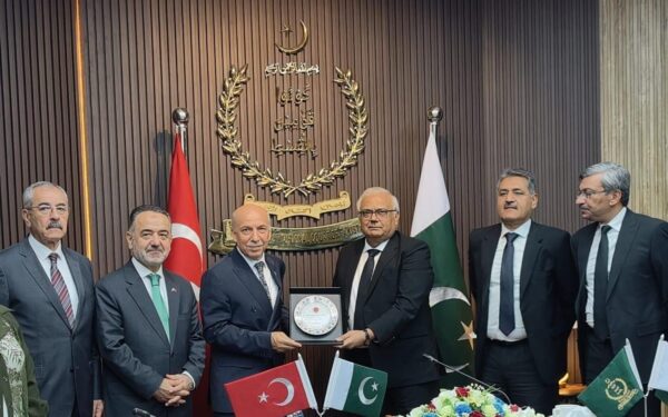 Istanbul Bar Association Delegation Meets Pakistani Judges Istanbul Bar Association Delegation Meets Pakistani Judges