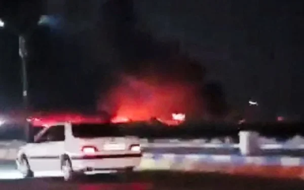 US launches second day of strikes on Iran US launches second day of strikes on Iran