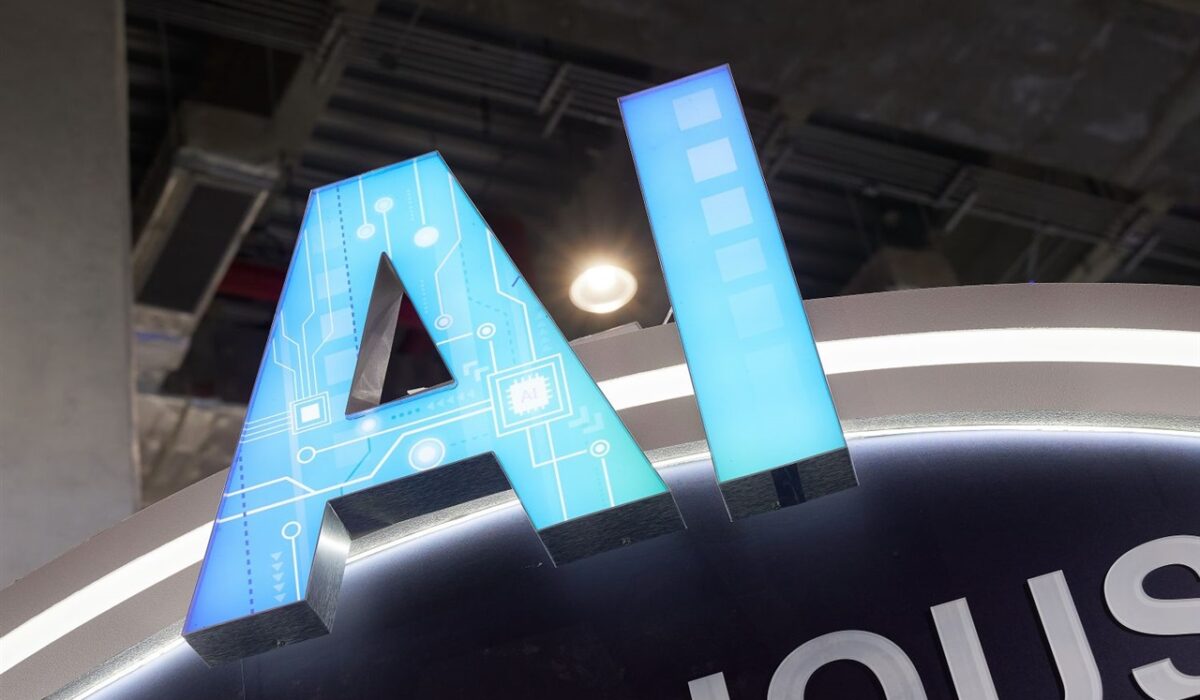 China showcases domestic AI stack at WAIC 2026