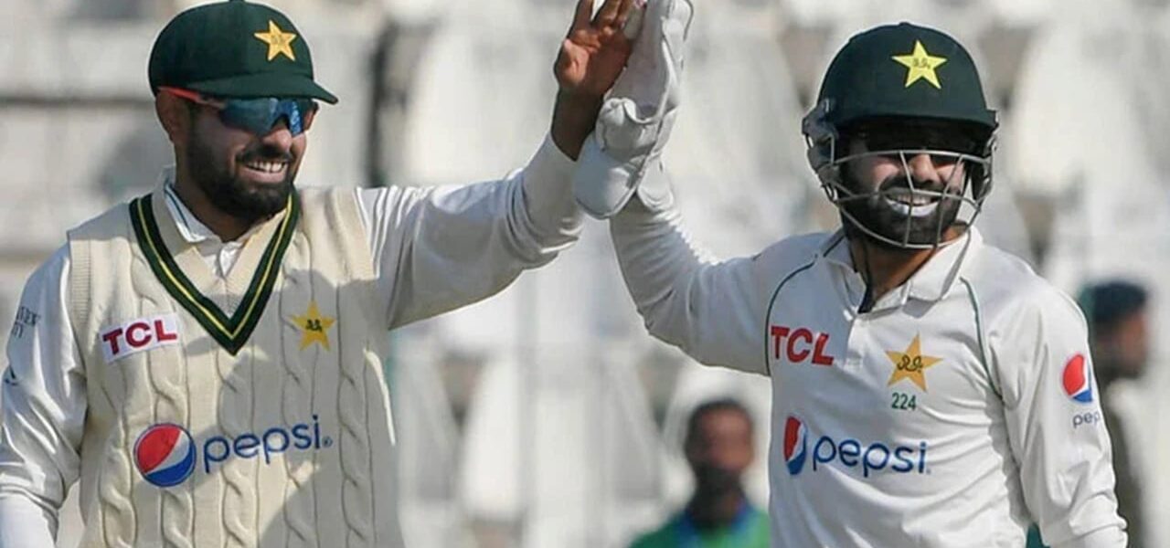 Pakistan Coach Confirms Support for Babar Azam Ahead of West Indies Series Pakistan Coach Confirms Support for Babar Azam Ahead of West Indies Series