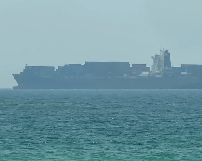 US and Iran exchange strikes over Strait of Hormuz closure