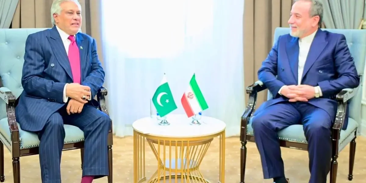Pakistan and Iran Reaffirm Commitment to Regional Peace at SCO Meeting