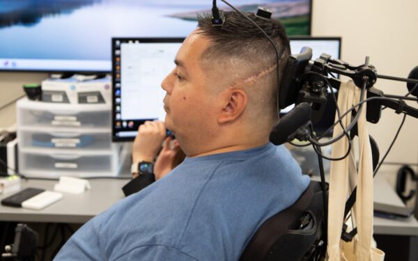 Brain implant helps paralysed man regain hand sensation and movement Brain implant helps paralysed man regain hand sensation and movement