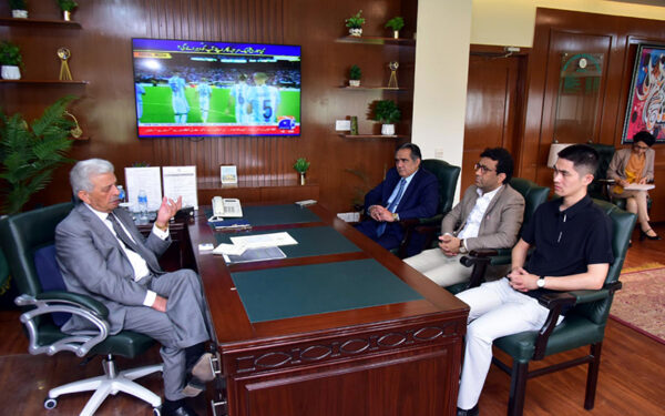 Federal Minister Discusses Livestock Cooperation with Chinese Delegation Federal Minister Discusses Livestock Cooperation with Chinese Delegation