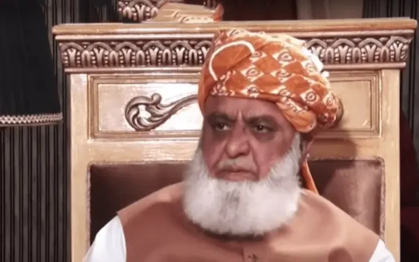 JUI-F Chief Fazl Defends Controversial Remarks on Security Personnel