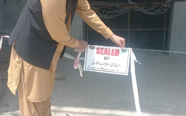 RDA Seals 11 Buildings in Crackdown on Illegal Construction RDA Seals 11 Buildings in Crackdown on Illegal Construction