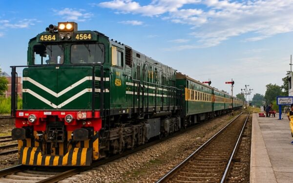 Punjab Government to Convert 177 Unmanned Railway Crossings Punjab Government to Convert 177 Unmanned Railway Crossings