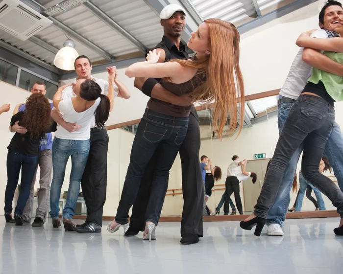 Salsa Dancing Linked to Reduced Depression and Anxiety in Young Adults Salsa Dancing Linked to Reduced Depression and Anxiety in Young Adults