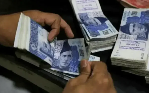 Pakistani Rupee Gains Slightly Against US Dollar Pakistani Rupee Gains Slightly Against US Dollar