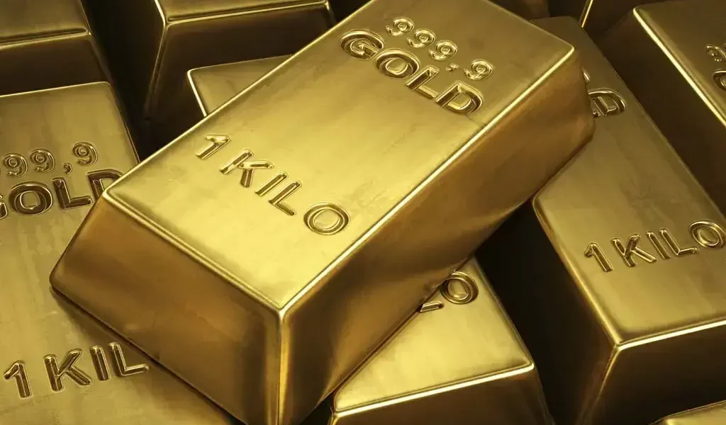 Gold prices fall in Pakistan following international market decline Gold prices fall in Pakistan following international market decline