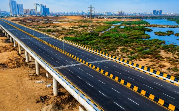 Malir River Bridge to Close for Two Days Due to Construction Malir River Bridge to Close for Two Days Due to Construction