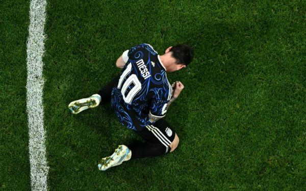 Argentina Reaches World Cup Final with Dramatic Victory Over England