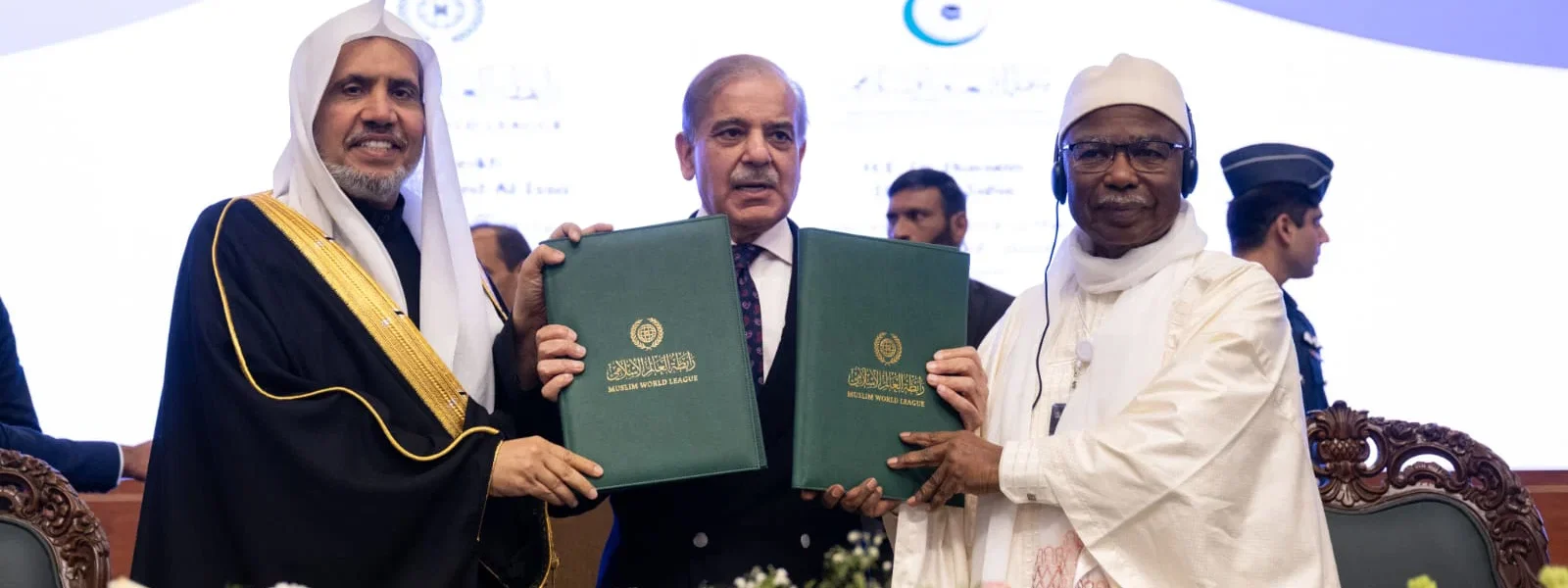 OIC adopts Islamabad Declaration on Women's Empowerment OIC adopts Islamabad Declaration on Women's Empowerment