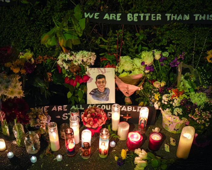 Democrats demand ICE officer hiring review after Maine shooting Democrats demand ICE officer hiring review after Maine shooting