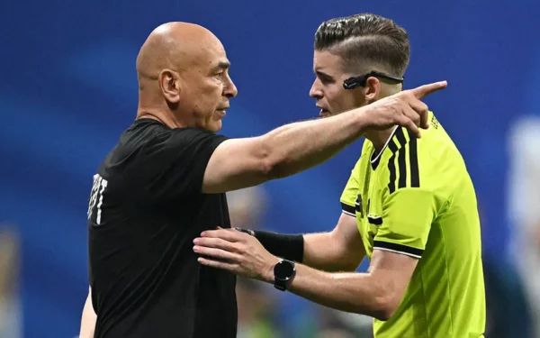 Egypt files complaint against World Cup referee over controversial loss