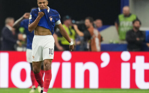 France loses to Spain in World Cup semi-final France loses to Spain in World Cup semi-final