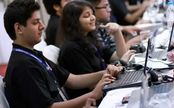 Pakistan’s freelancing sector surges, earning over billion in three years Pakistan’s freelancing sector surges, earning over billion in three years