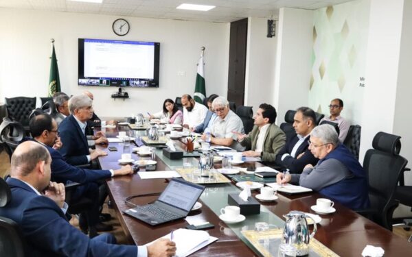 Minister chairs meeting to review petroleum pricing mechanism