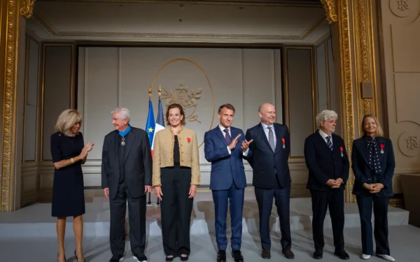 French President Honors Hollywood Legends