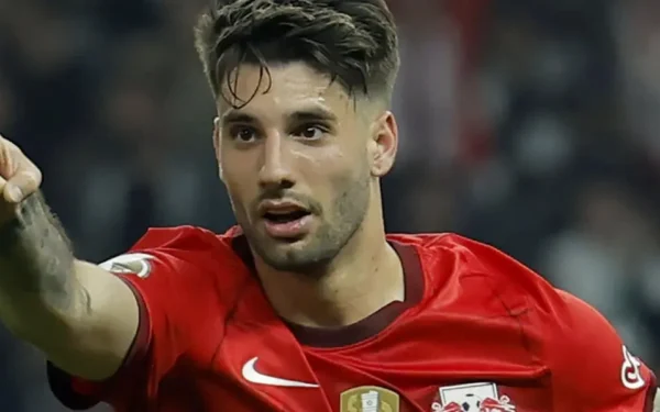 Liverpool Midfielder Szoboszlai Signs New Five-Year Contract Liverpool Midfielder Szoboszlai Signs New Five-Year Contract