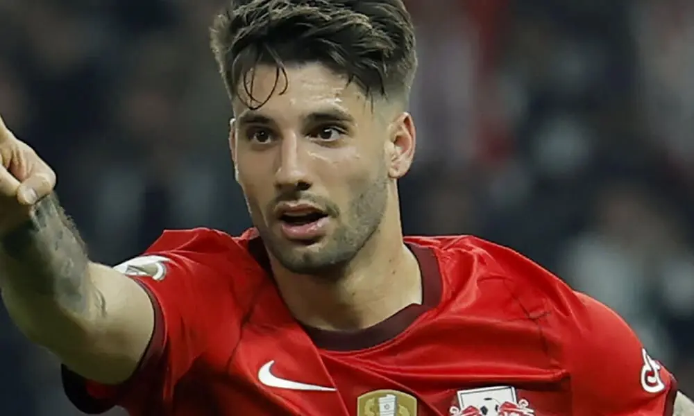Liverpool Midfielder Szoboszlai Signs New Five-Year Contract