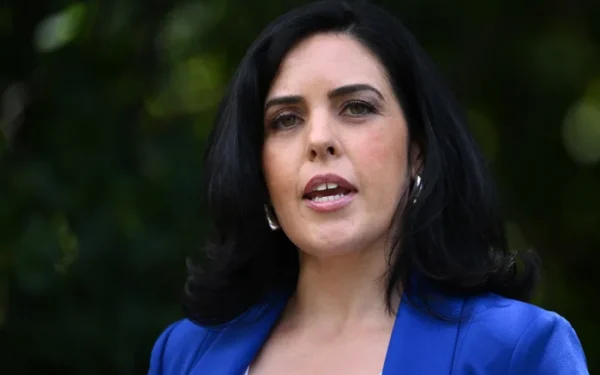 Deeming drops legal challenge to avoid Liberal party disendorsement