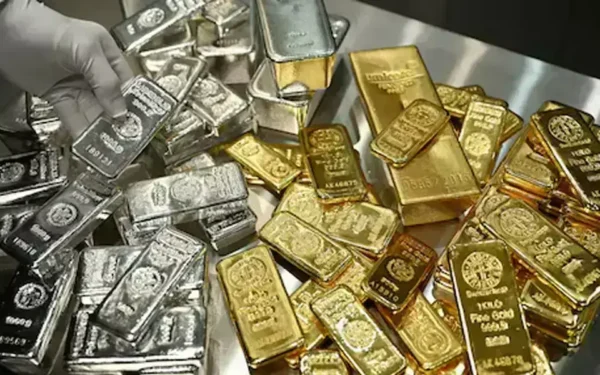Gold prices fall in Pakistan as international market declines Gold prices fall in Pakistan as international market declines