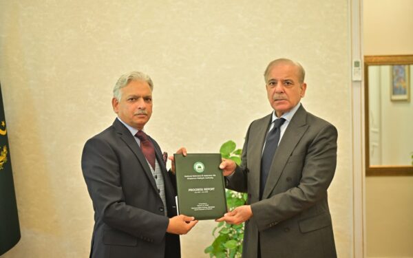 Chairman of National Rahmatul-lil-Alameen Authority Meets PM to Present Annual Report